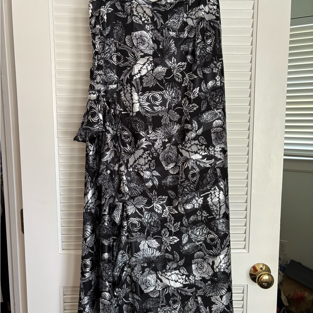 Floral Black and White Women's Skirt